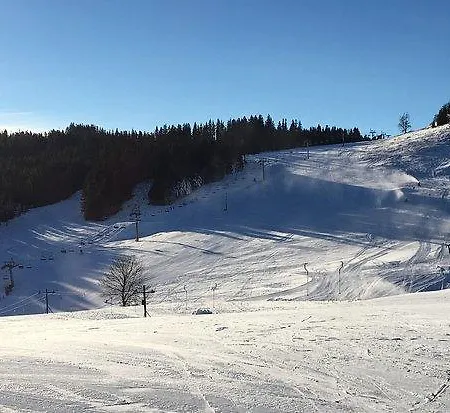 Apartament 33 A 8 Ad Kamzik