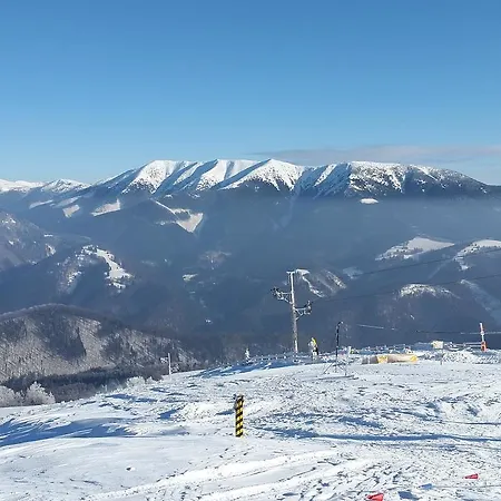 Apartament 33 A 8 Ad Kamzik