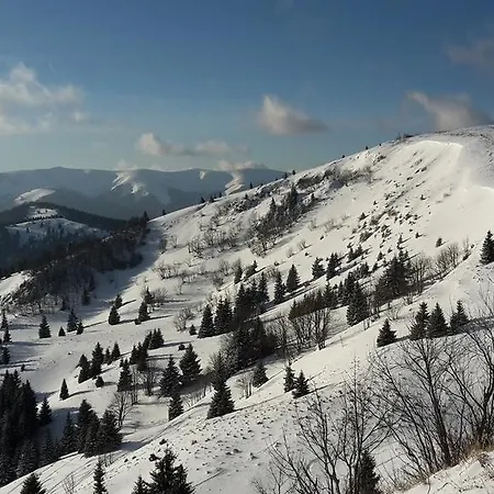 33 A 8 Ad Kamzik * Donovaly